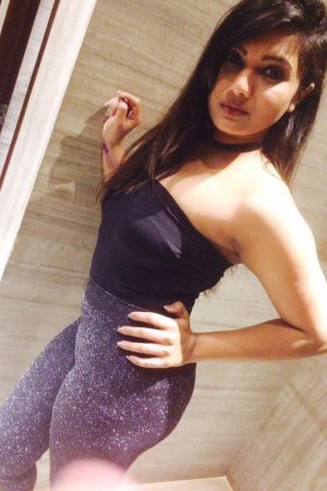 Housewife Call Girl in Nainital Outcall & Incall Services Near me